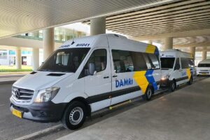 Jadwal dan Tarif Bus DAMRI ke Bandara YIA Update Terbaru Tahun Ini