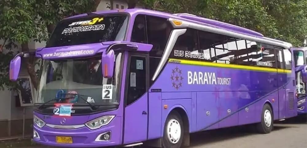 Bus pariwisata Baraya Tourist