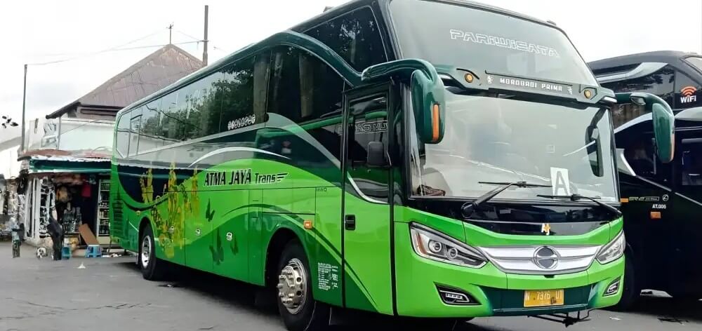bus-pariwisata-Atmajaya Trans