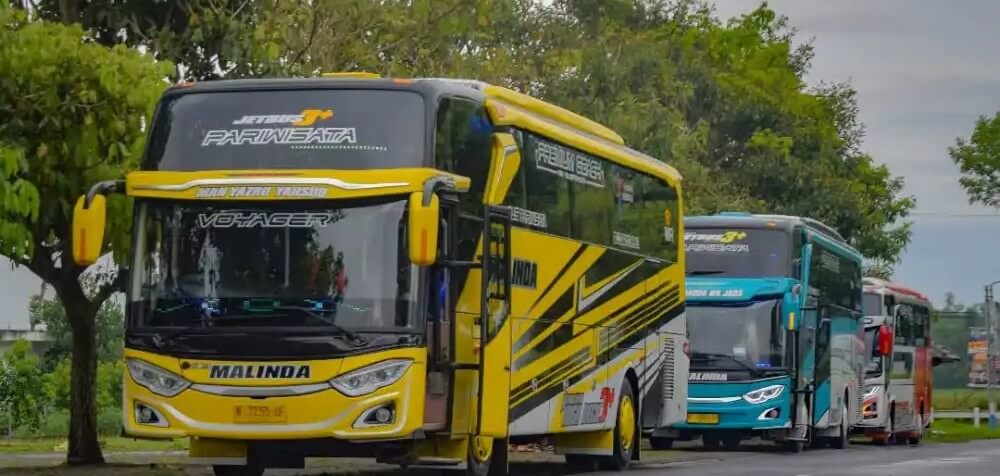 bus-pariwisata-Malinda