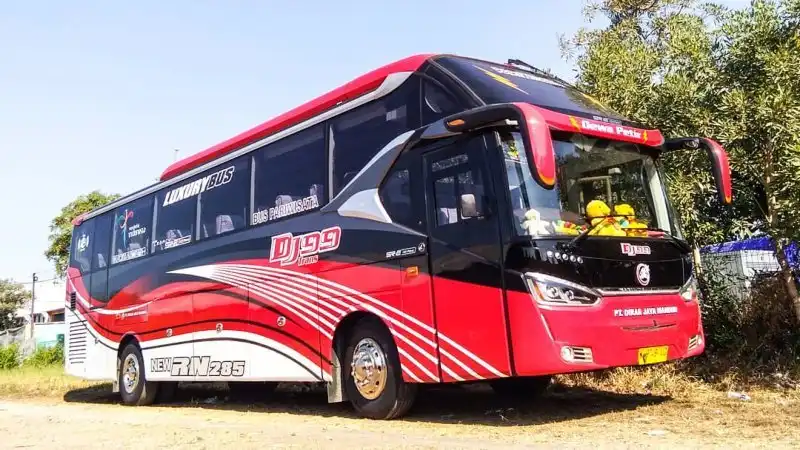 bus-pariwisata-dj99-trans